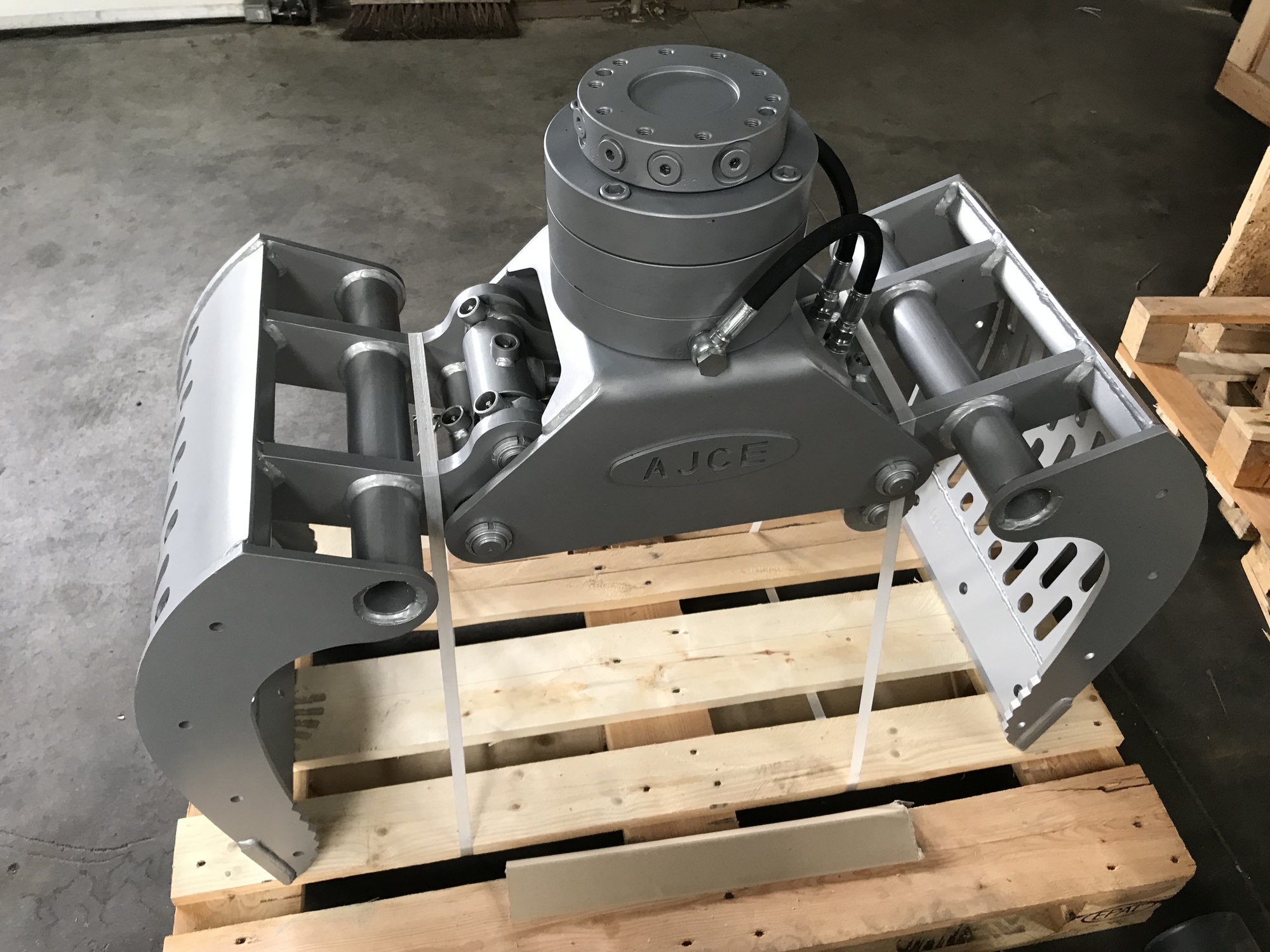 AJCE EUROPE undefined: slika 176