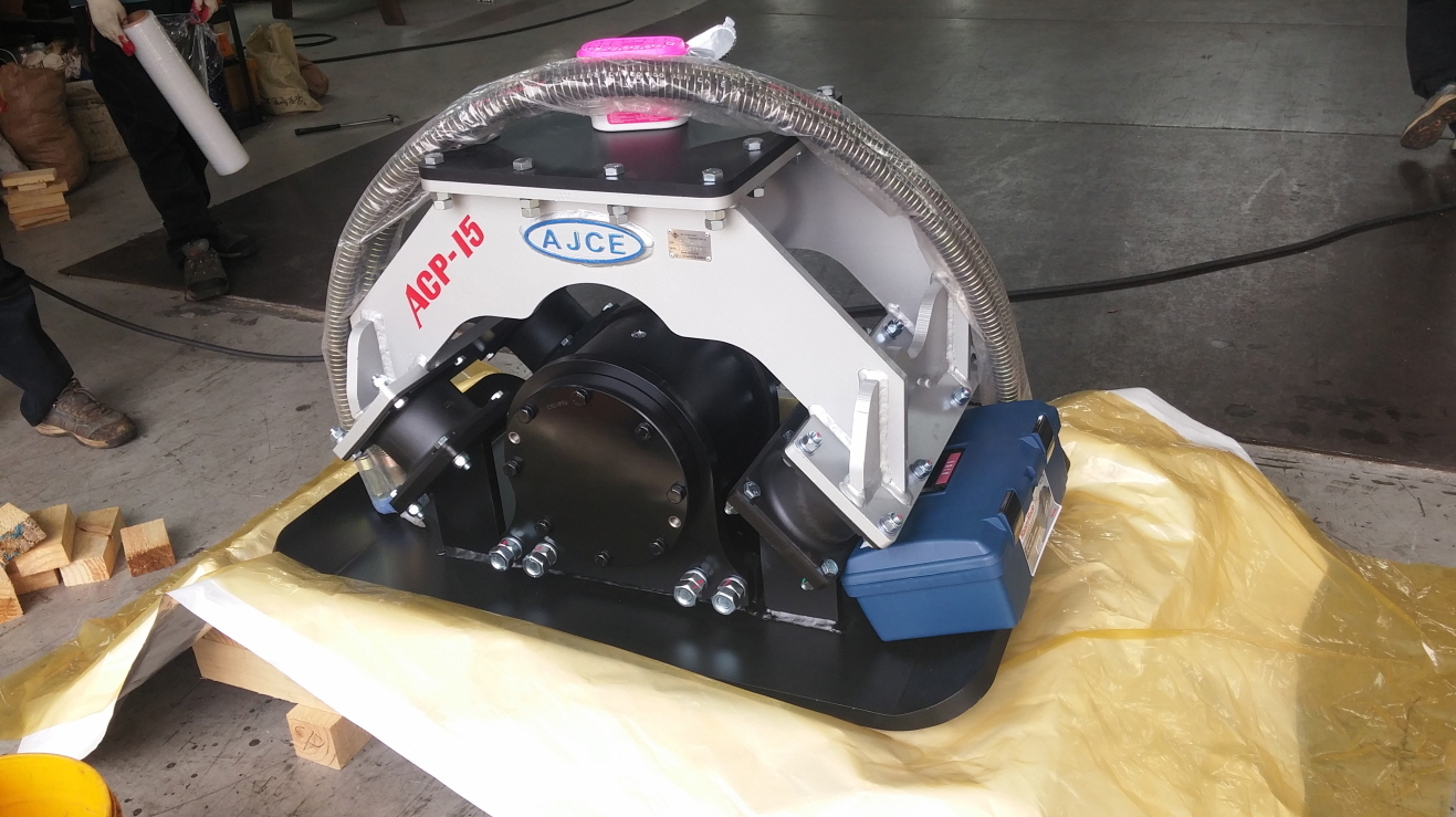 AJCE EUROPE undefined: slika 285