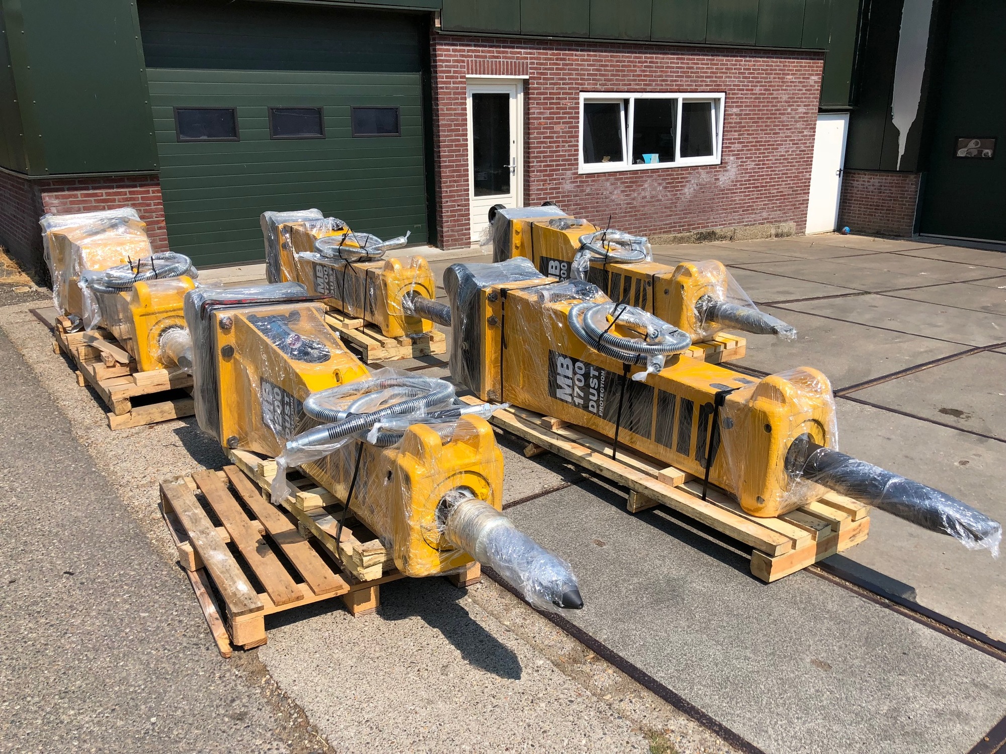 AJCE EUROPE undefined: slika 299