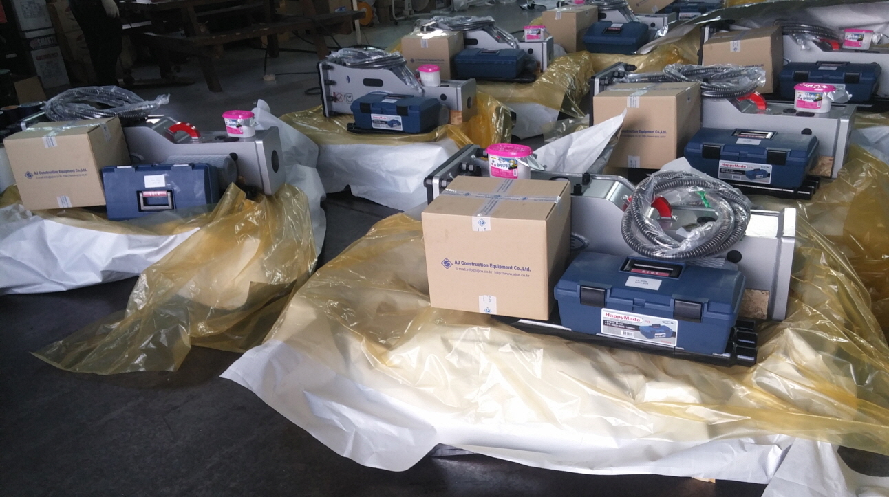 AJCE EUROPE undefined: slika 269