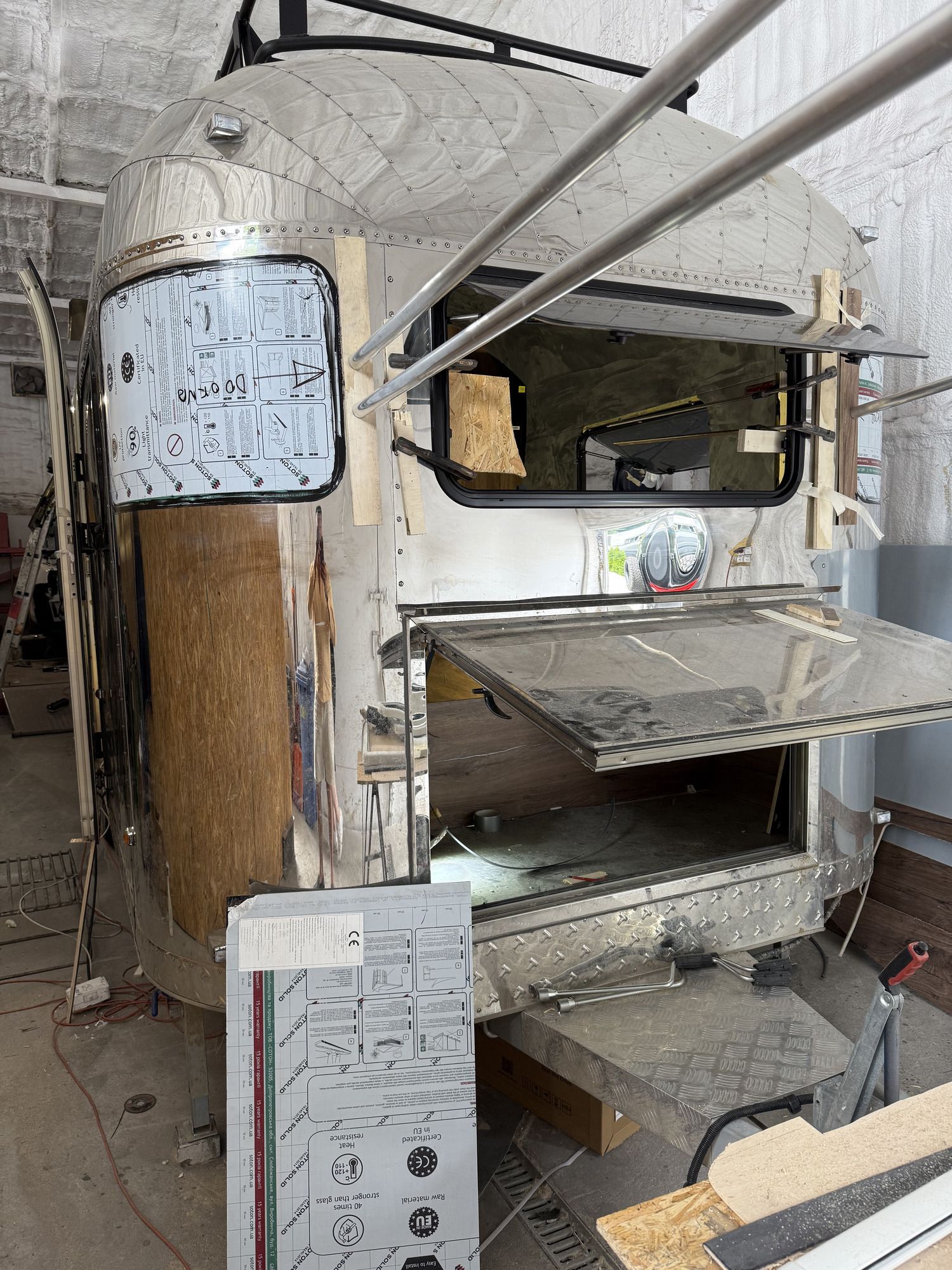 SHINE - American Food Truck undefined: slika 42