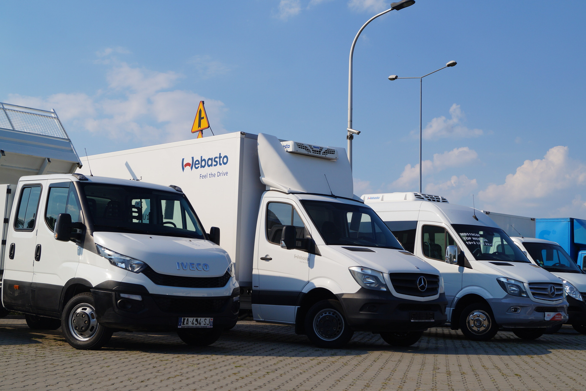 MGC CENTRUM SAMOCHODOW DOSTAWCZYCH - Dostavna vozila IVECO - Godina: 2022 undefined: slika 10