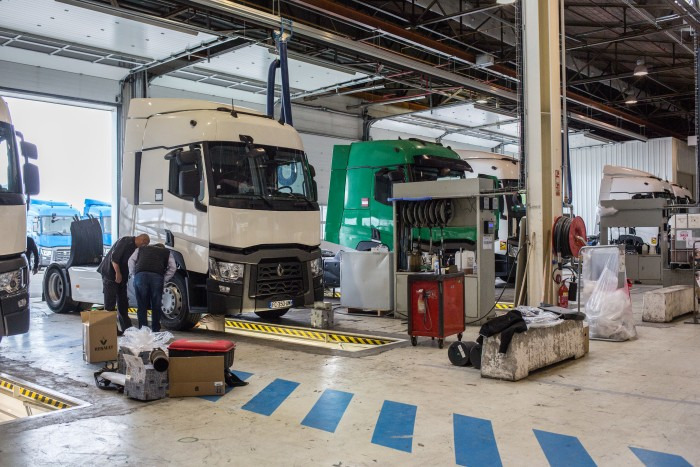 Renault Trucks France - Kamioni RENAULT - dizel undefined: slika 6