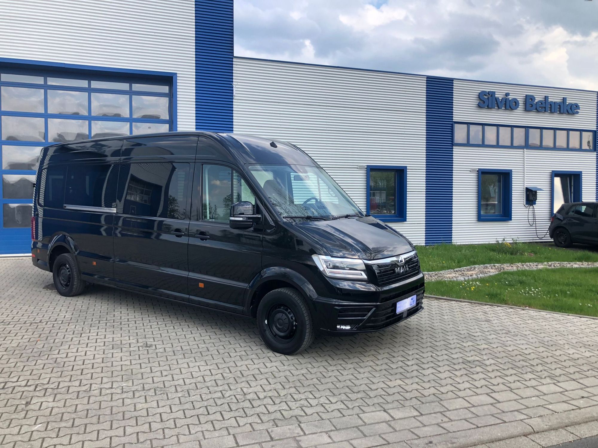Silvio Behnke Kfz Handel und Vermietung GmbH undefined: slika 6