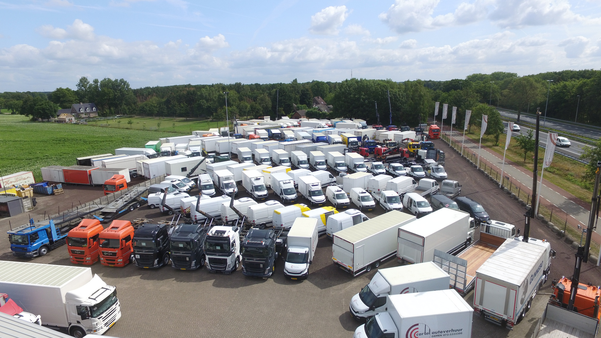 COPPENS TRUCKS BV - vozila za prodaju undefined: slika 2