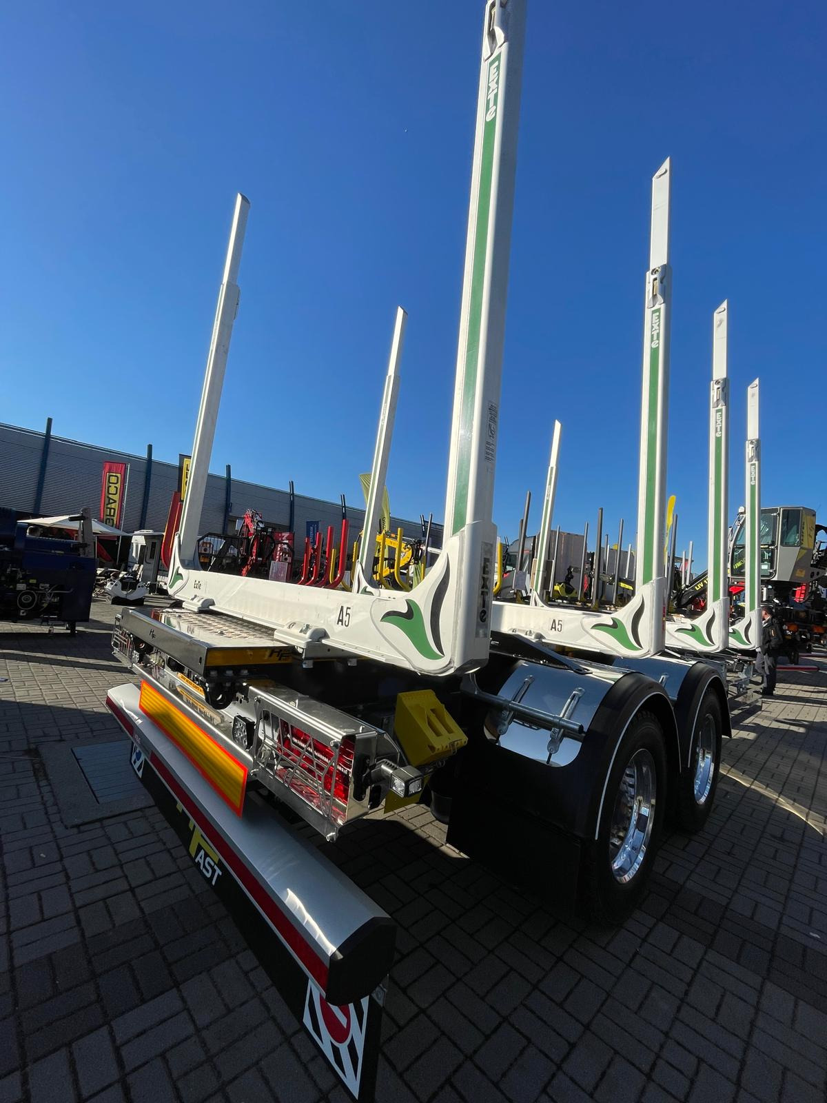 Hydrofast Sp. z o.o. - vozila za prodaju undefined: slika 1