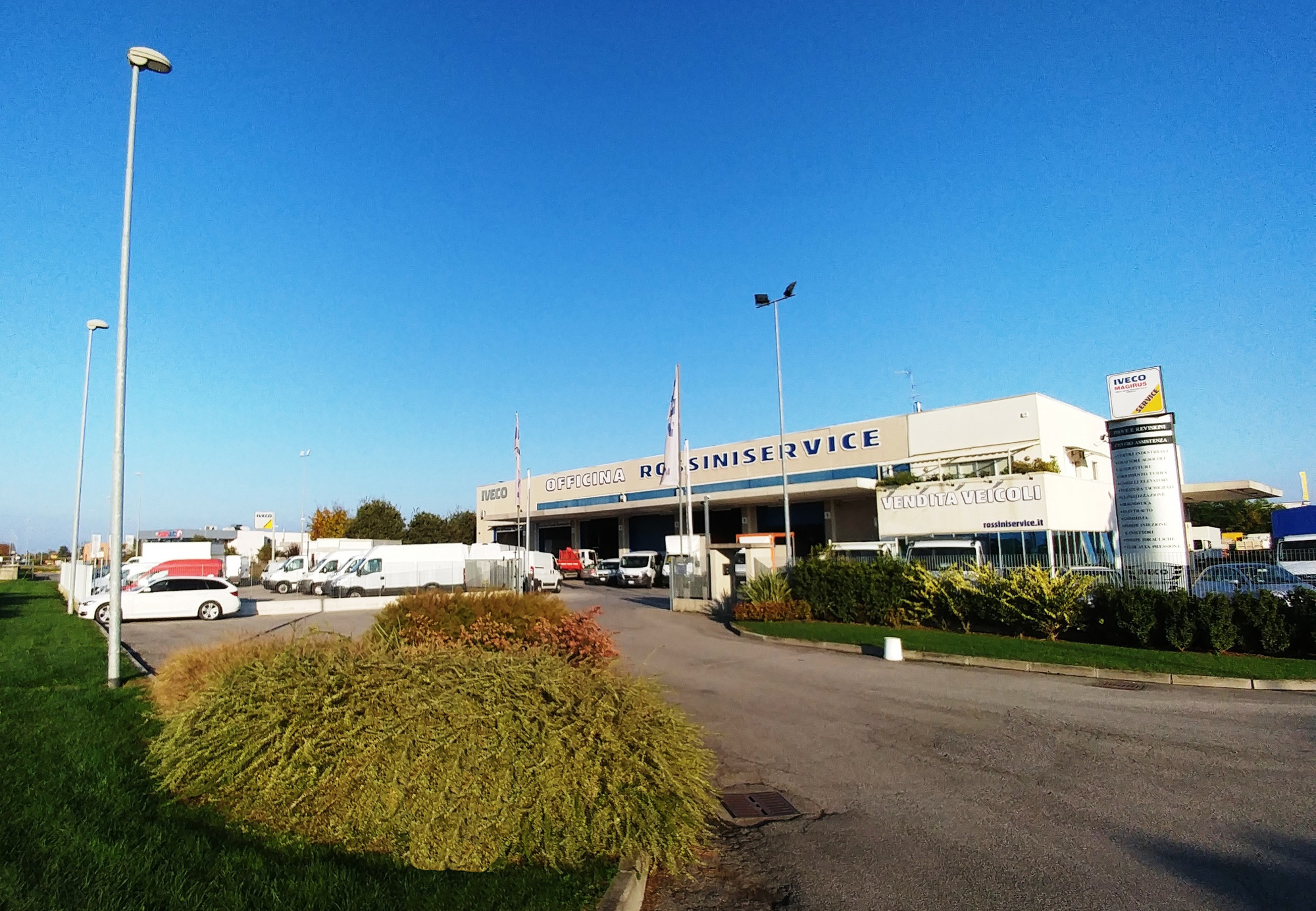 ROSSINI SERVICE SRL - vozila za prodaju undefined: slika 1