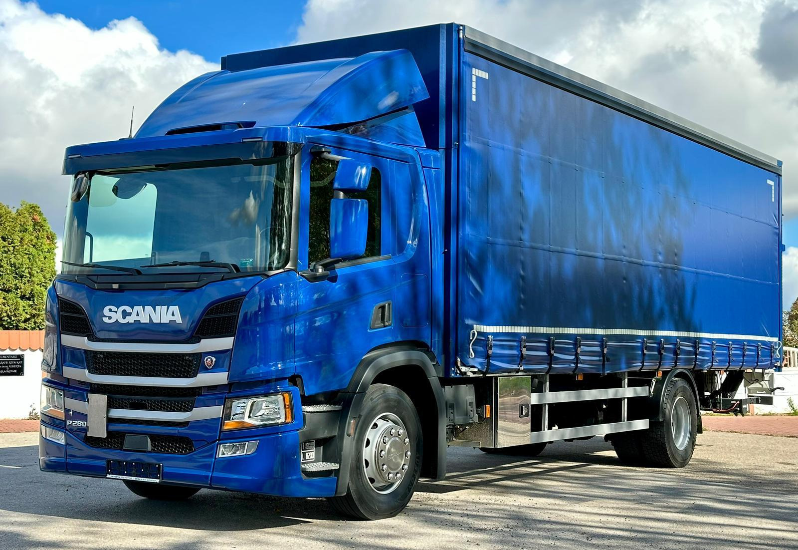 Damian Bryła FIRMA  HANDLOWO - USŁUGOWA - vozila za prodaju undefined: slika 1