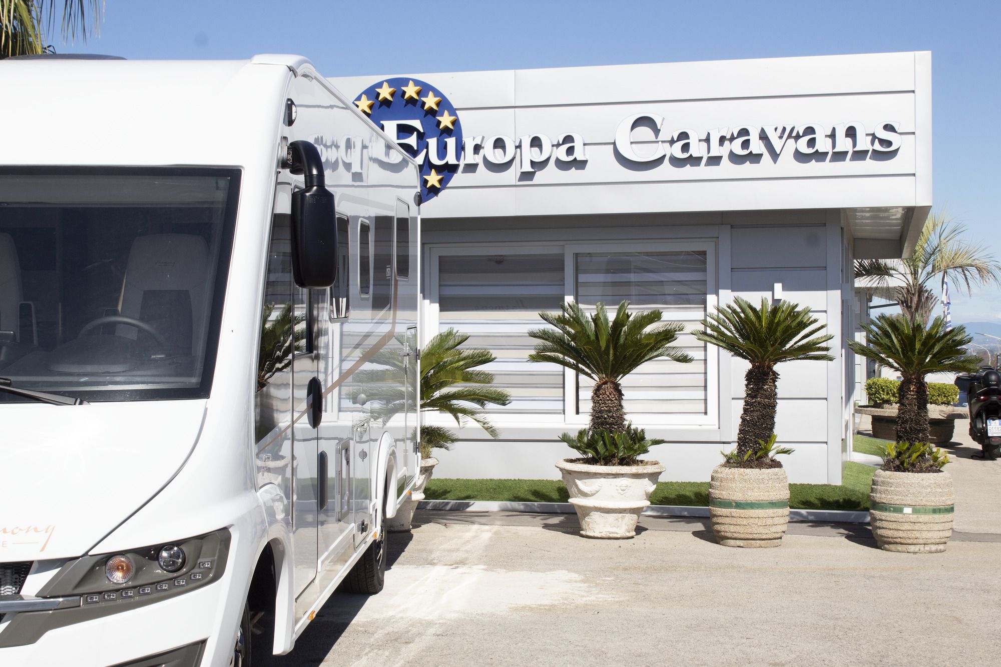 EUROPA CARAVANS SRL undefined: slika 4