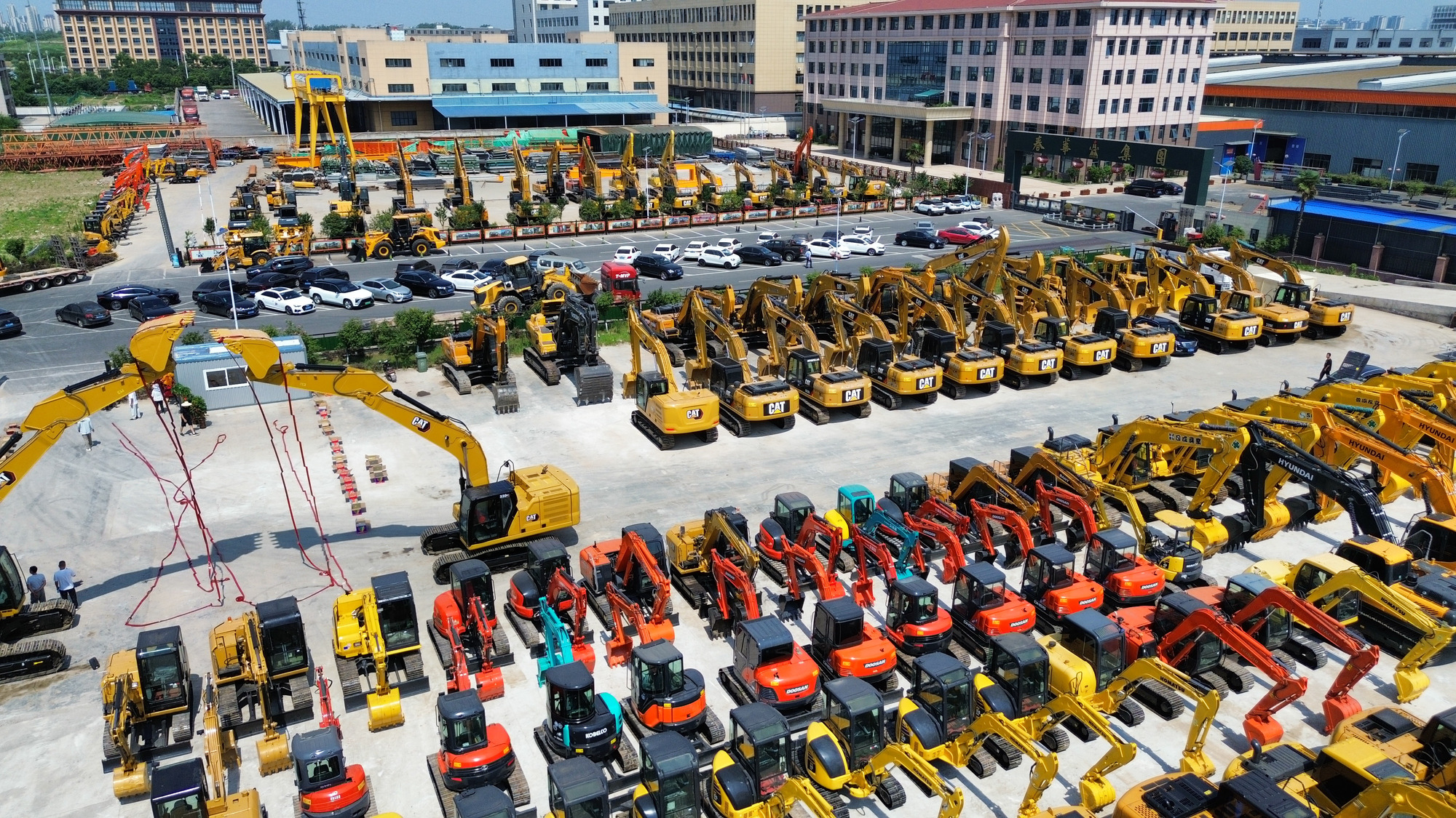 CHINKE ENGINEERING EQUIPMENT COMPANY LIMITED - vozila za prodaju undefined: slika 3