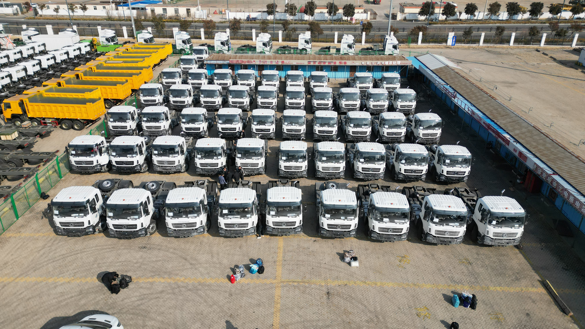 Qingdao Higher Weight Trade Co. LTD - Kamioni - Euro 3 undefined: slika 1