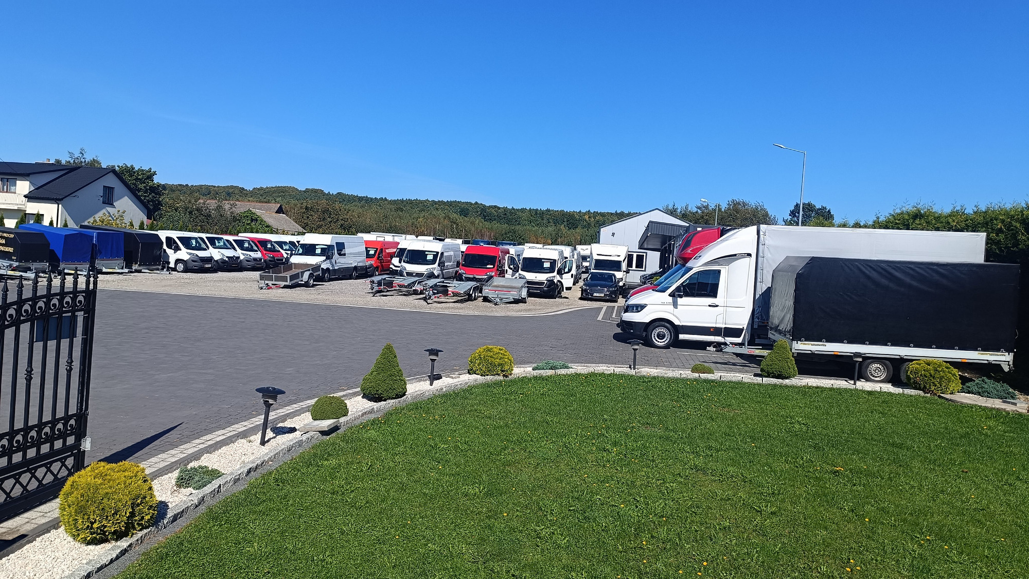 Zbigniew Stachera Przedsiębiorstwo Handlowo Usługowe "PLUS" - vozila za prodaju undefined: slika 1