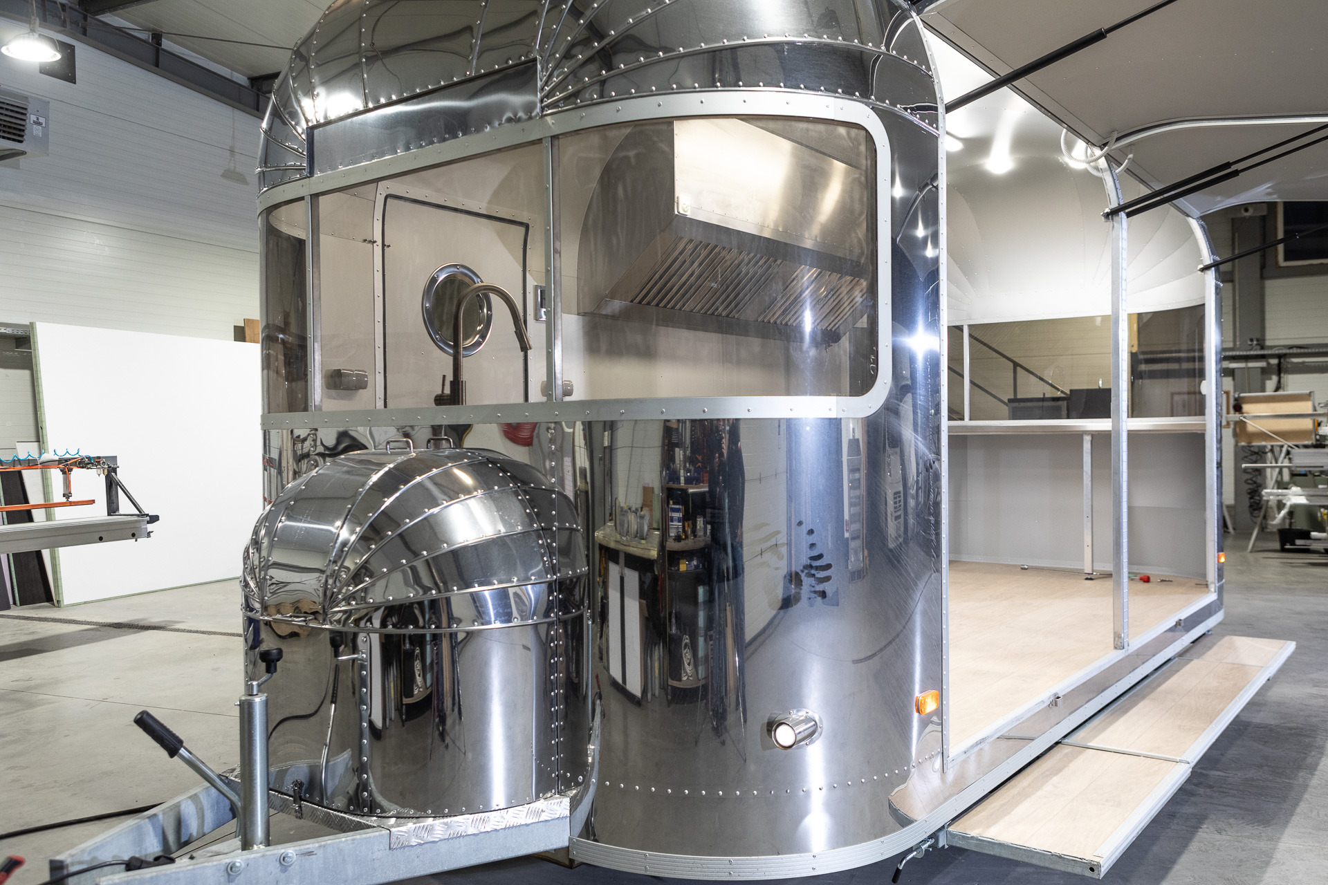 IDEX Denys Kharlamov undefined: slika 12