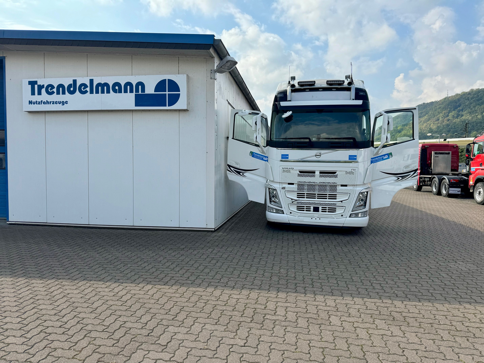 Annette Trendelmann Truck GmbH  - vozila za prodaju undefined: slika 27