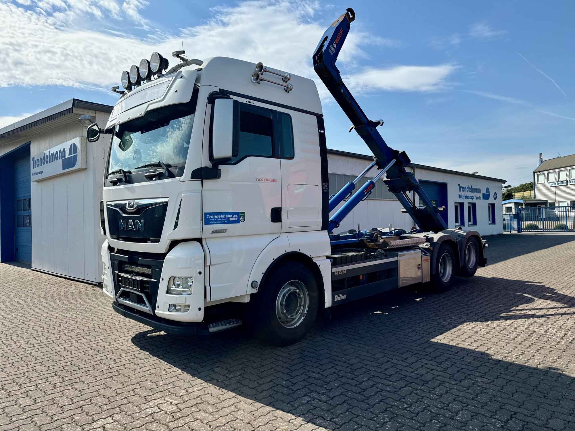 Annette Trendelmann Truck GmbH  - vozila za prodaju undefined: slika 9