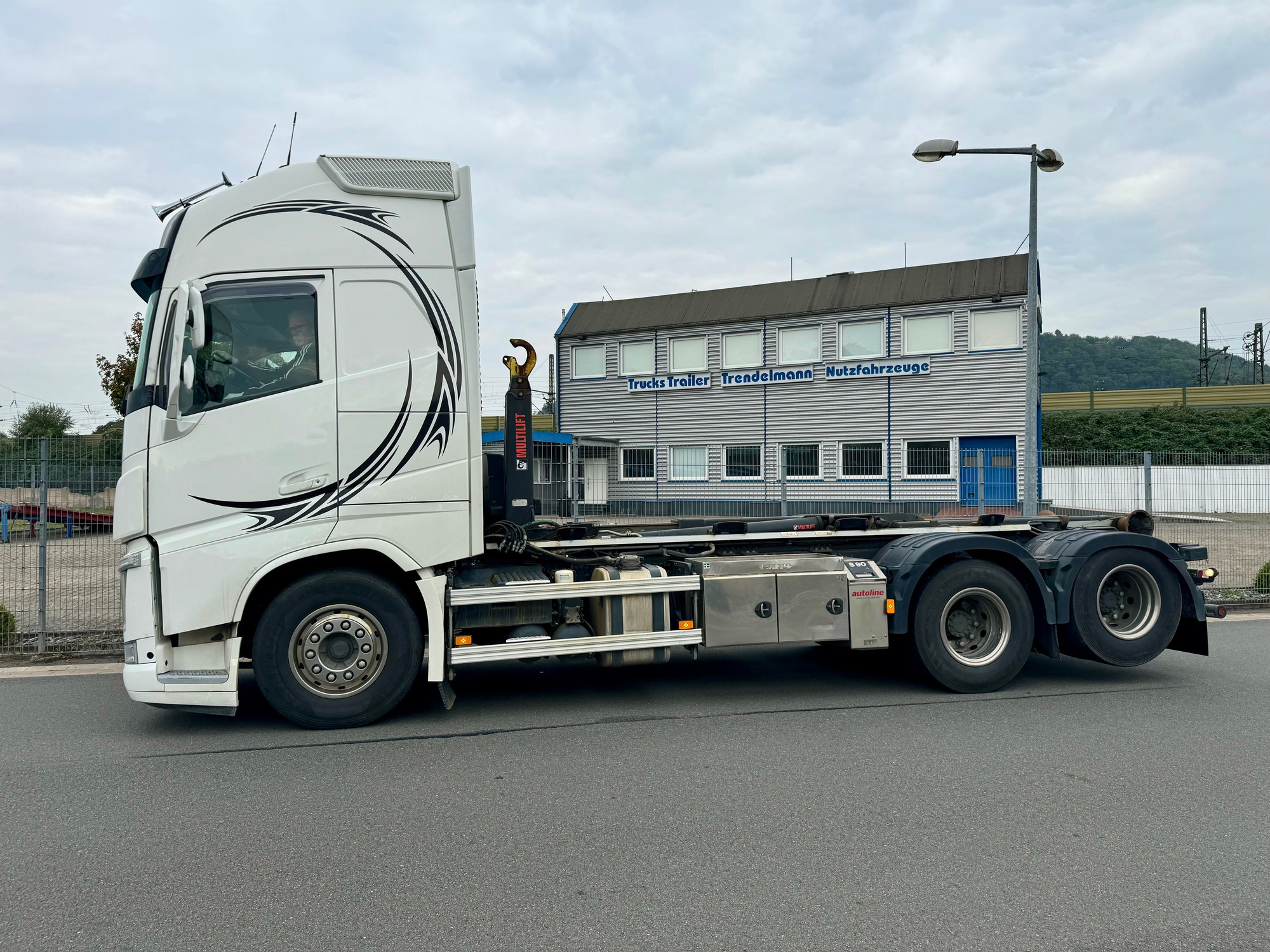 Annette Trendelmann Truck GmbH  - vozila za prodaju undefined: slika 11