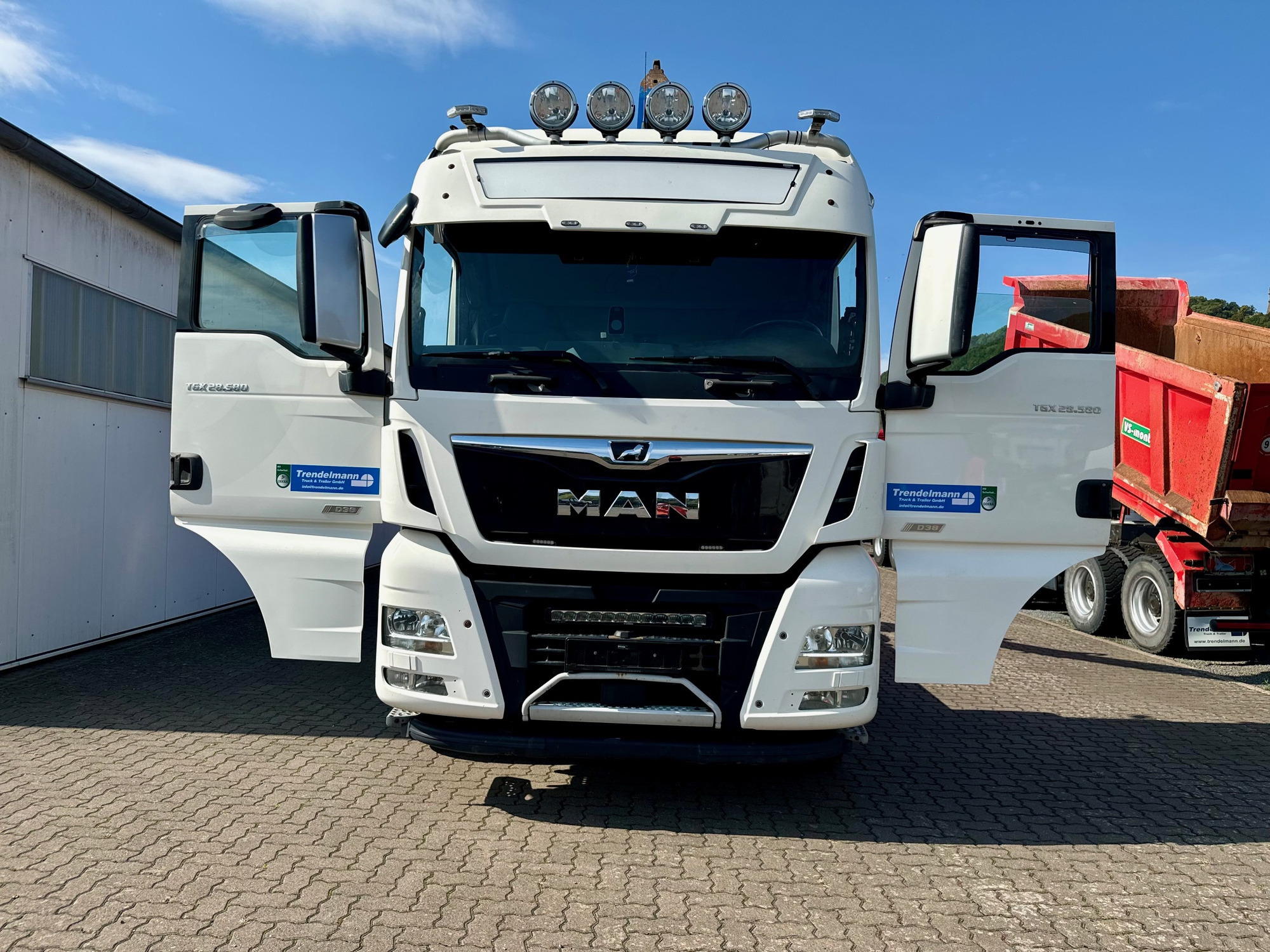 Annette Trendelmann Truck GmbH  - vozila za prodaju undefined: slika 8
