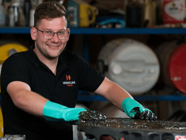 Hesselink Trucks B.V. - Dostavna vozila undefined: slika 3