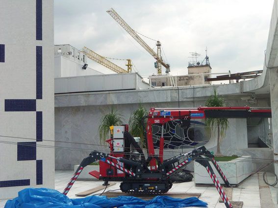 Kegiom Lifting Srl - vozila za prodaju undefined: slika 1