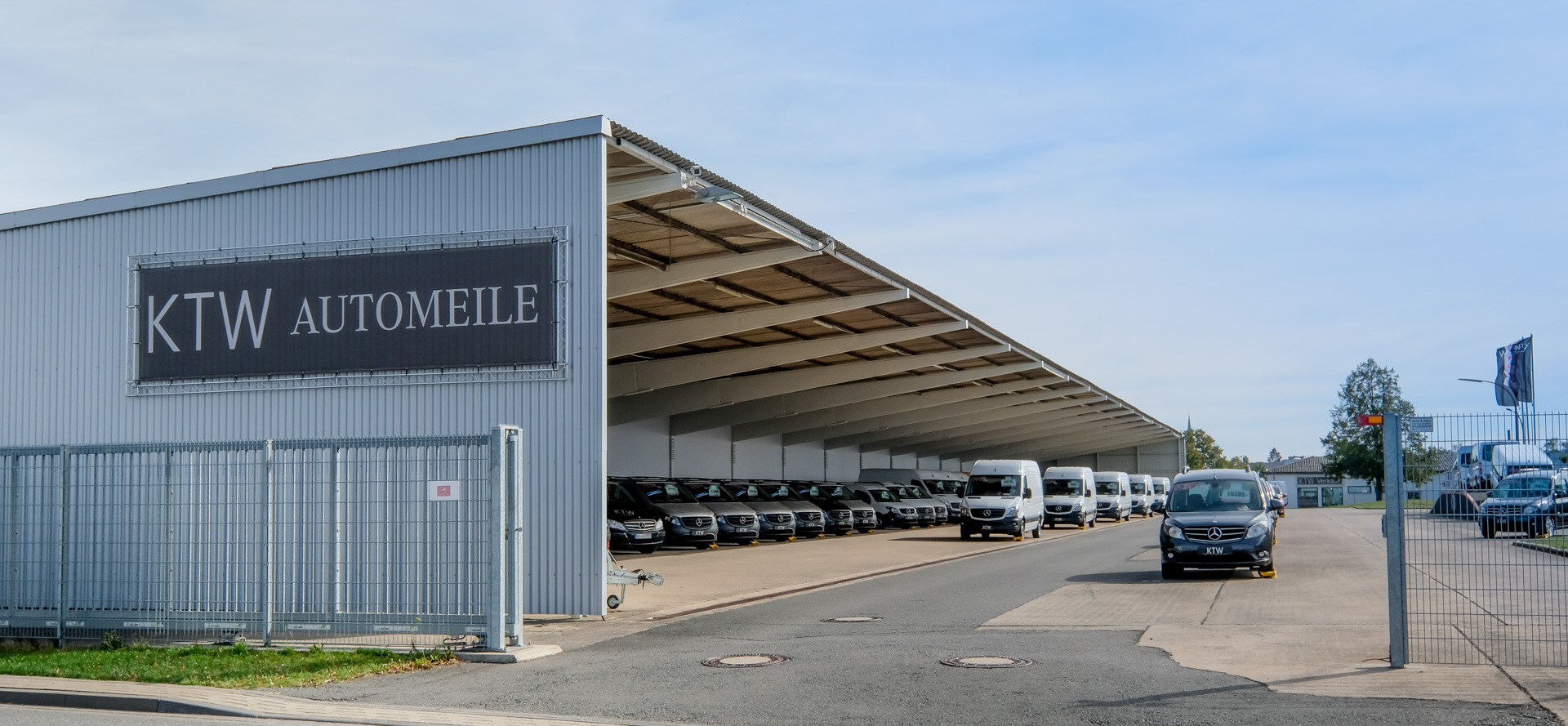 KTW Autohaus GmbH - Kamperi MERCEDES-BENZ undefined: slika 8