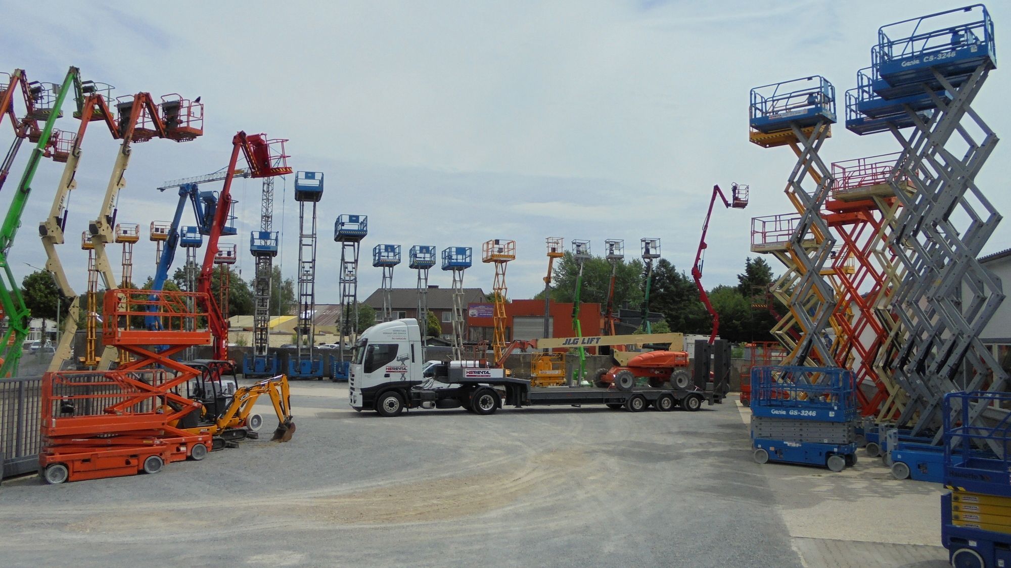 HS-Rental GmbH & Co. KG - vozila za prodaju undefined: slika 1