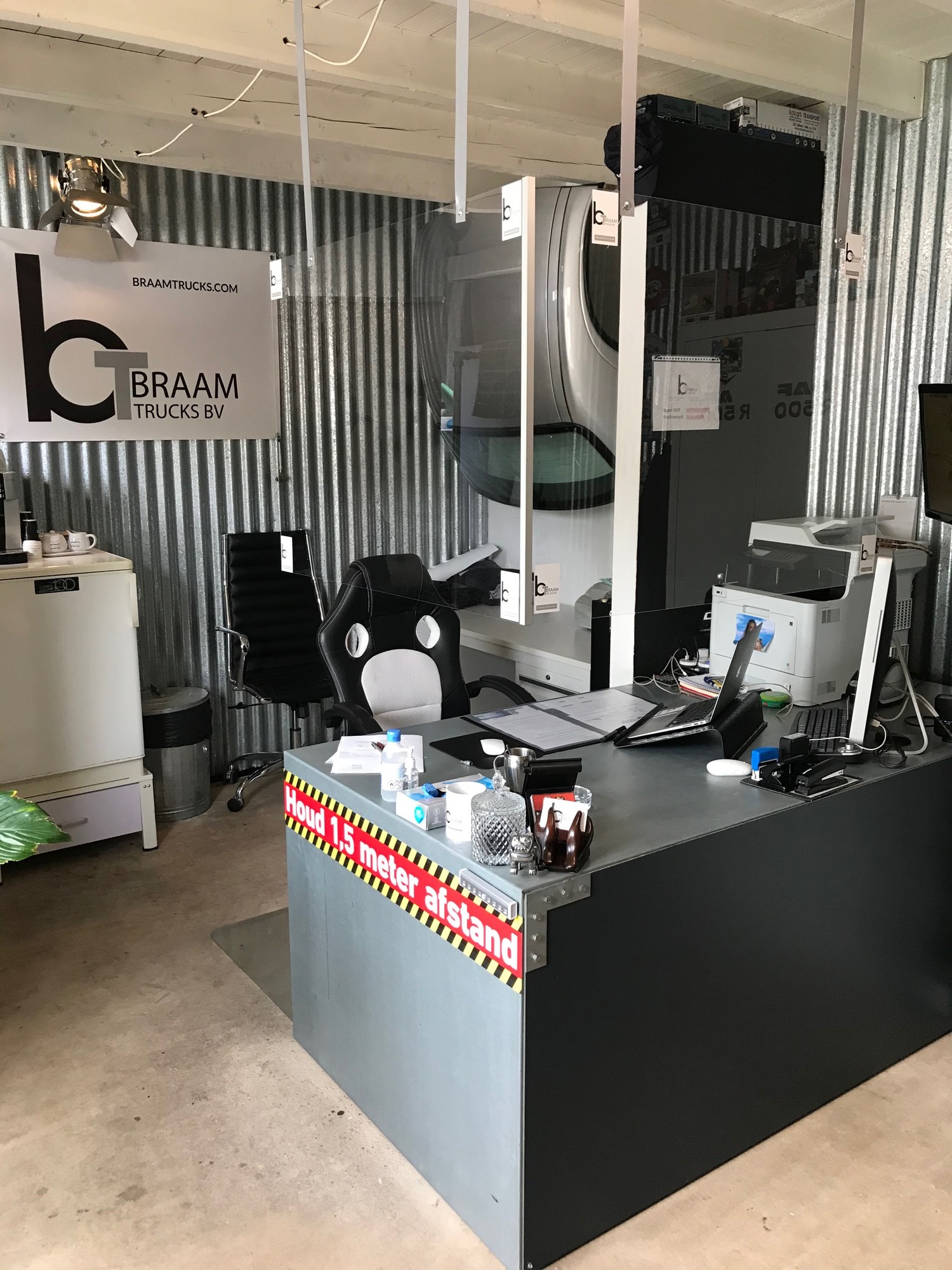 BRAAM TRUCKS & TRAILER VERHUUR B.V. undefined: slika 3