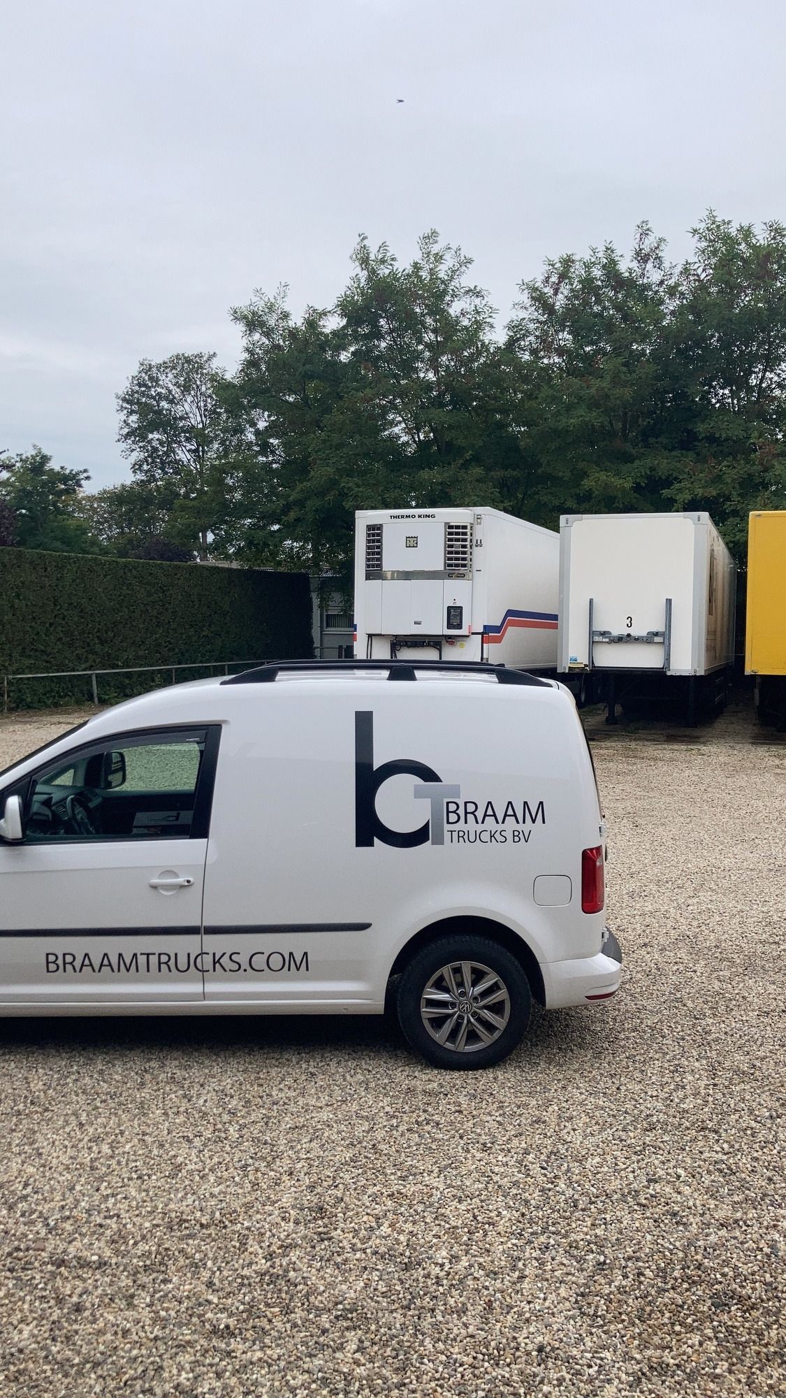 BRAAM TRUCKS & TRAILER VERHUUR B.V. - vozila za prodaju undefined: slika 12