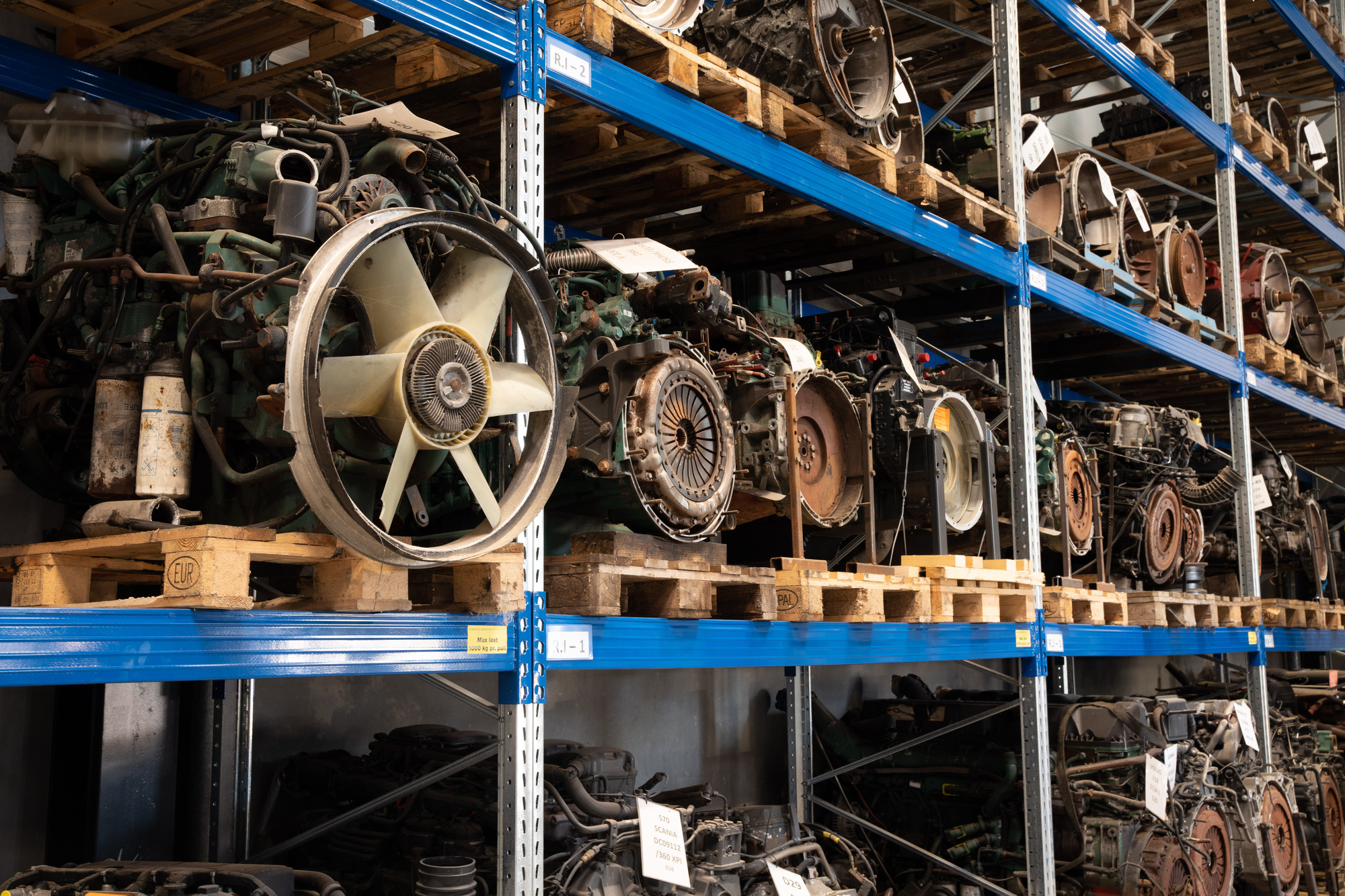 KNL TRUCKPARTS ApS undefined: slika 7