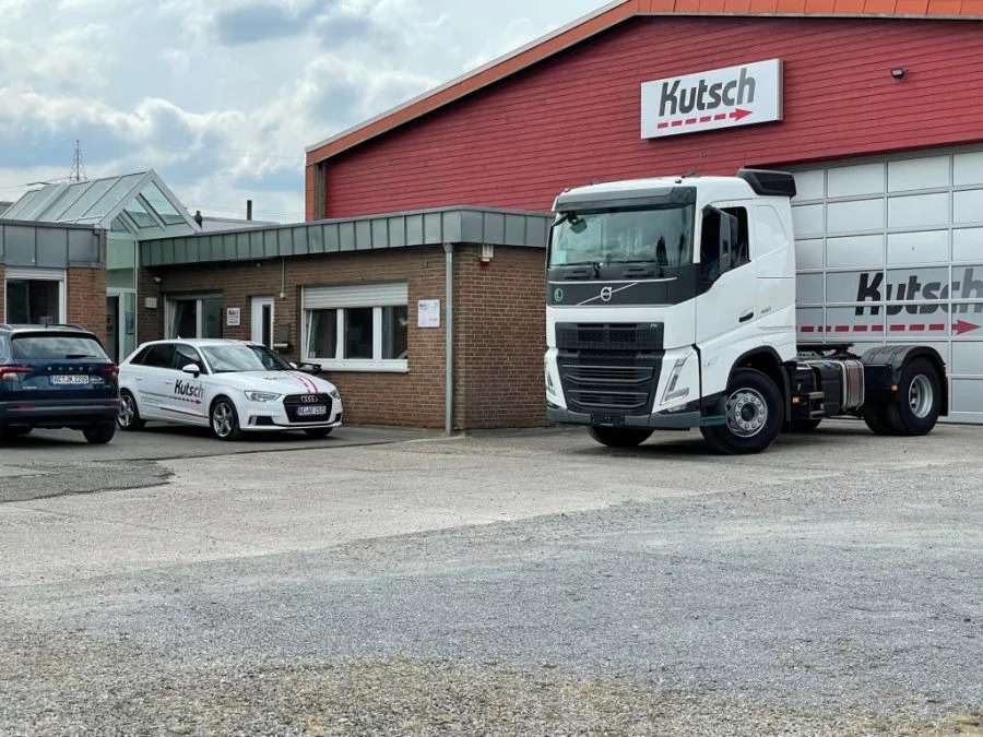 Kutsch Fahrzeughandels GmbH undefined: slika 2