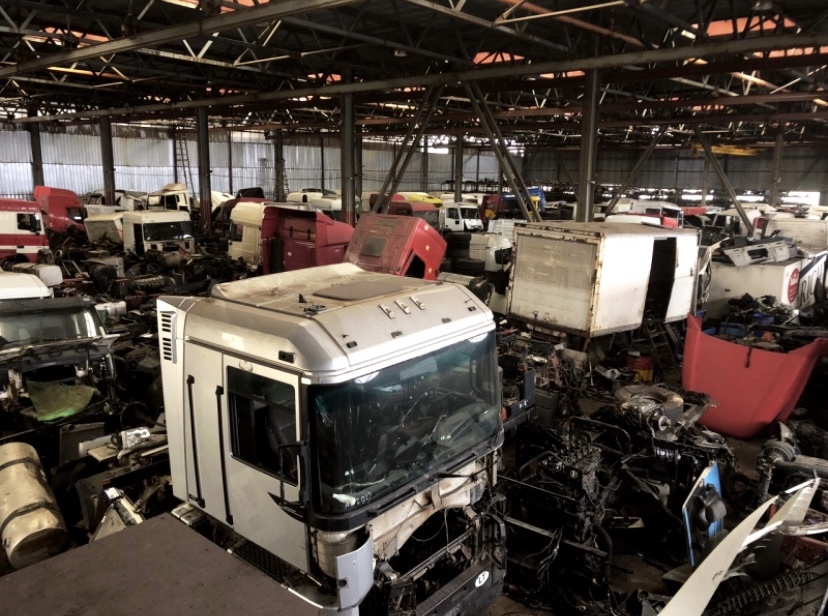 EGDA truckparts - Rezervni delovi MERCEDES-BENZ undefined: slika 2