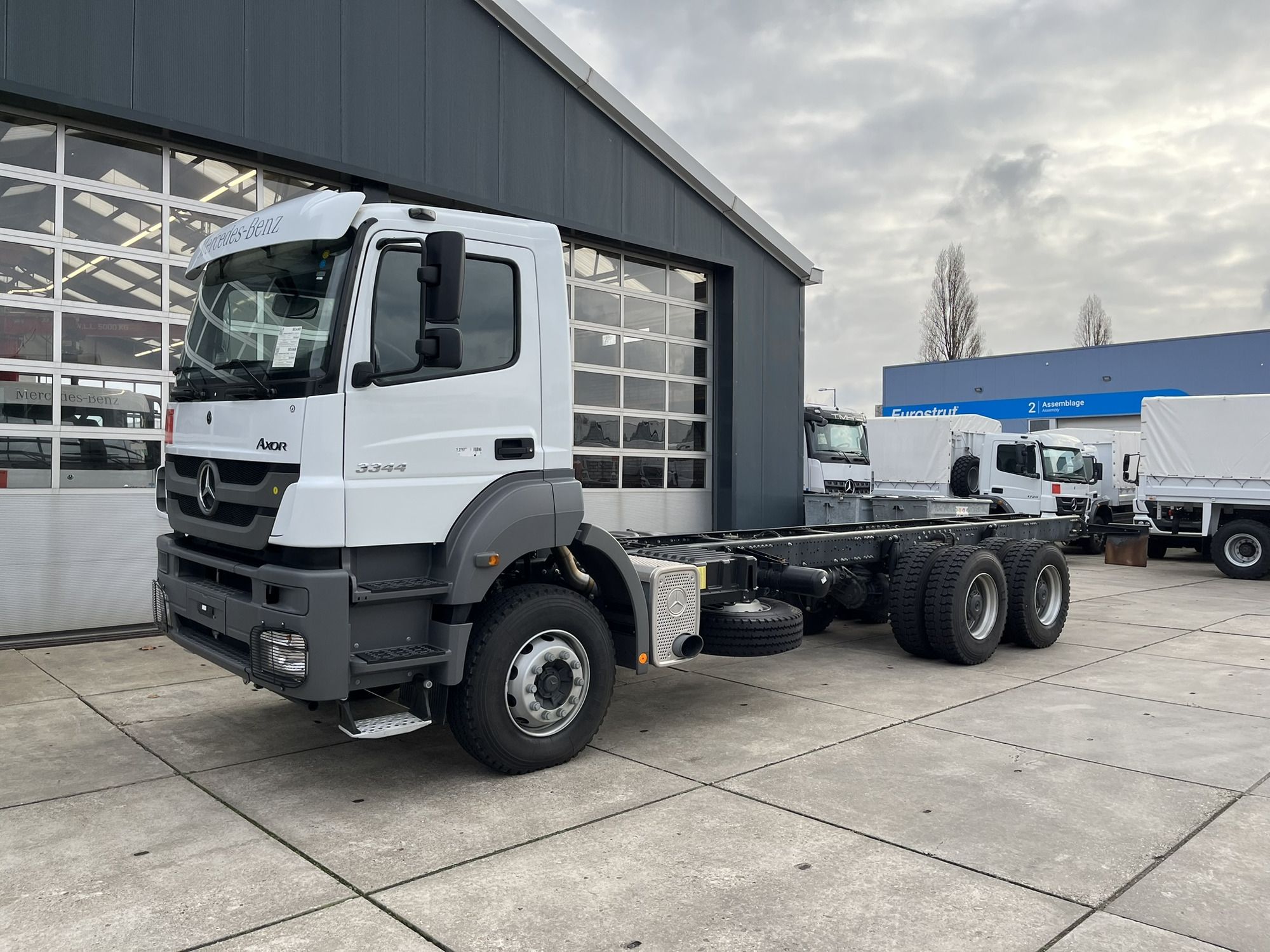 TMH Trucks undefined: slika 31