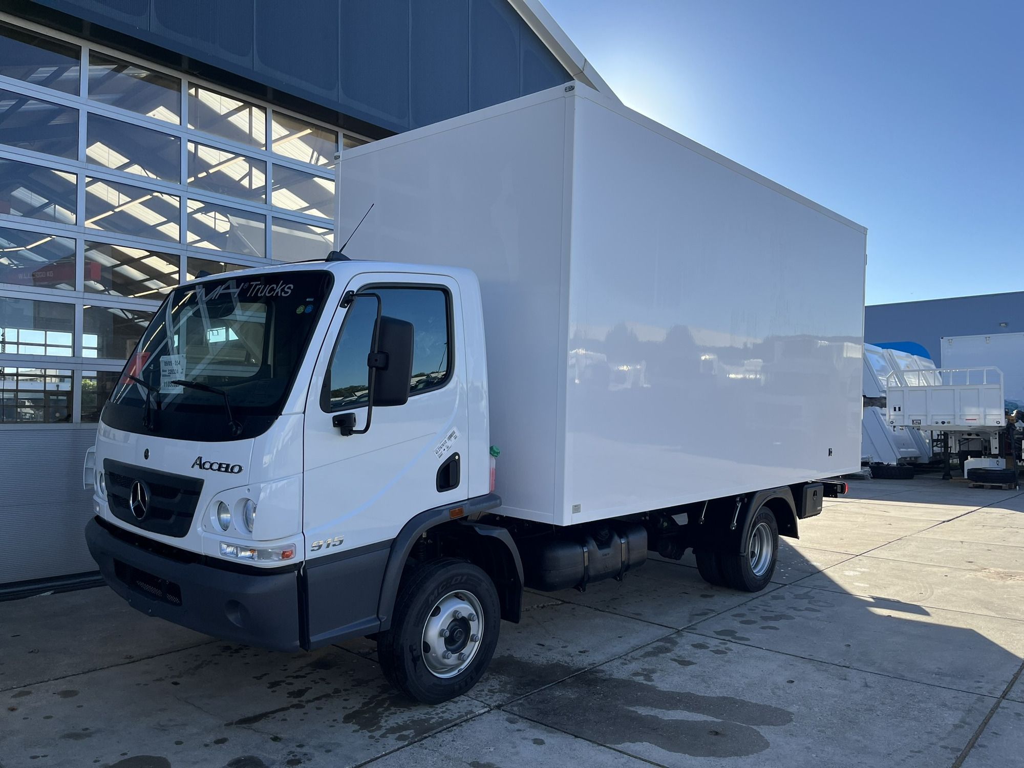 TMH Trucks undefined: slika 36