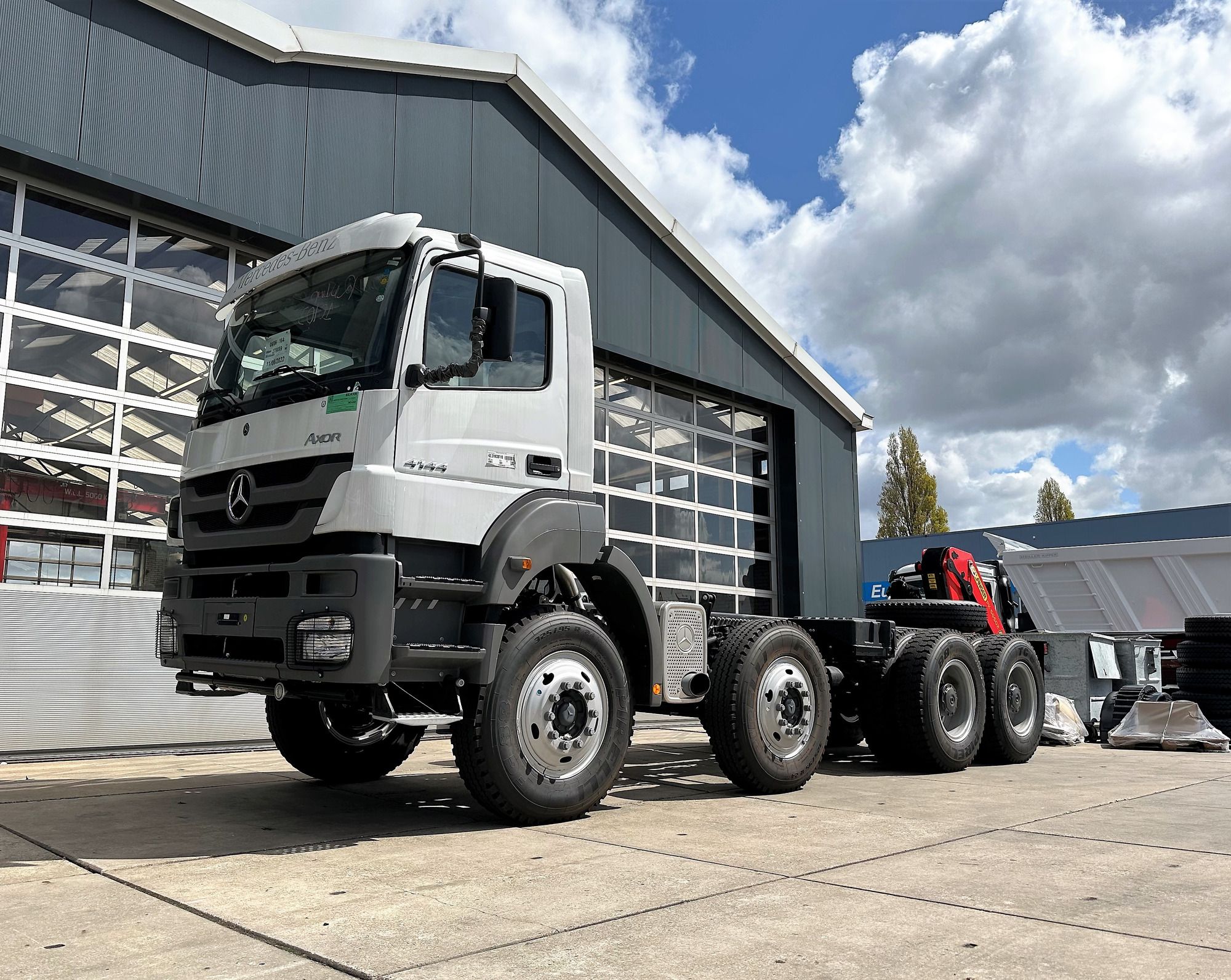 TMH Trucks undefined: slika 34