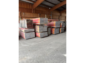 : fotografija u zaglavlju