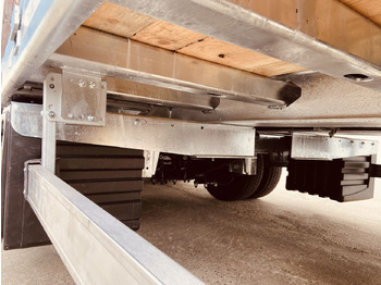 Niska prikolica za prevoz za prevoz teških mašina novi Möslein TT 34 Zugrohr Gerade  34 t GG Tridem- Tieflader 3 Achs, gelenktNeufahrzeug: slika 2