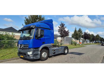 Tegljač MERCEDES-BENZ Actros