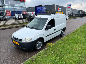 Mali kombi OPEL