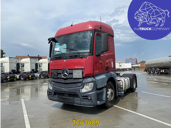 Tegljač MERCEDES-BENZ Actros 1842