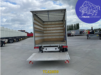 Dostavno vozilo sa zatvorenim sandukom VOLKSWAGEN Crafter