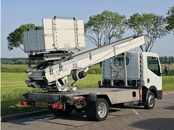 Dostavno vozilo Nissan Cabstar 2.5 27M-Paus-Verhuislift: slika 3