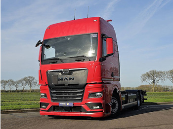 Kamion za prevoz kontejnera/ Kamion sa promenjivim sandukom MAN TGX 26.510