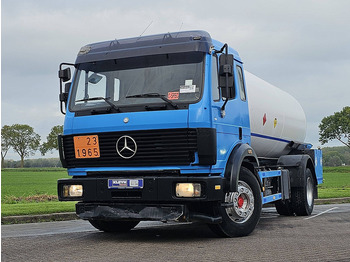 Kamion cisterna MERCEDES-BENZ