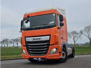 Tegljač DAF XF 450