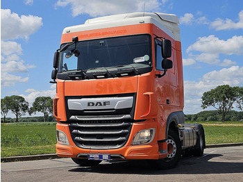 Tegljač DAF XF 450