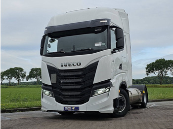 Tegljač IVECO Stralis