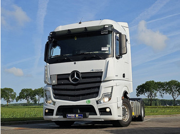 Tegljač MERCEDES-BENZ Actros 1848