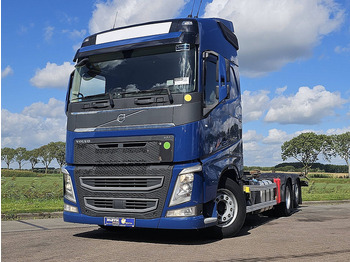 Kamion za prevoz kontejnera/ Kamion sa promenjivim sandukom VOLVO FH 540
