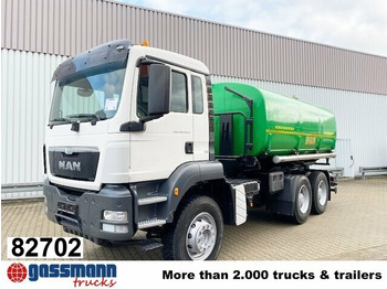 Kamion cisterna MAN TGS 40.400