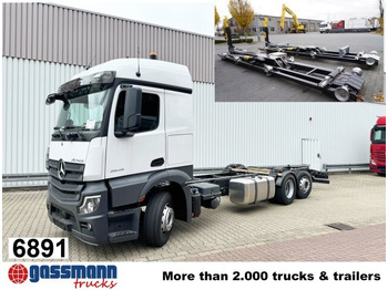 Kamion sa hidrauličnom kukom MERCEDES-BENZ Actros 2545