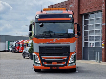 Tegljač Volvo FH 13.500 6x4 - HMF 1153 K2 crane kran grua - Hydraulic - Lift axle - Euro 6: slika 4